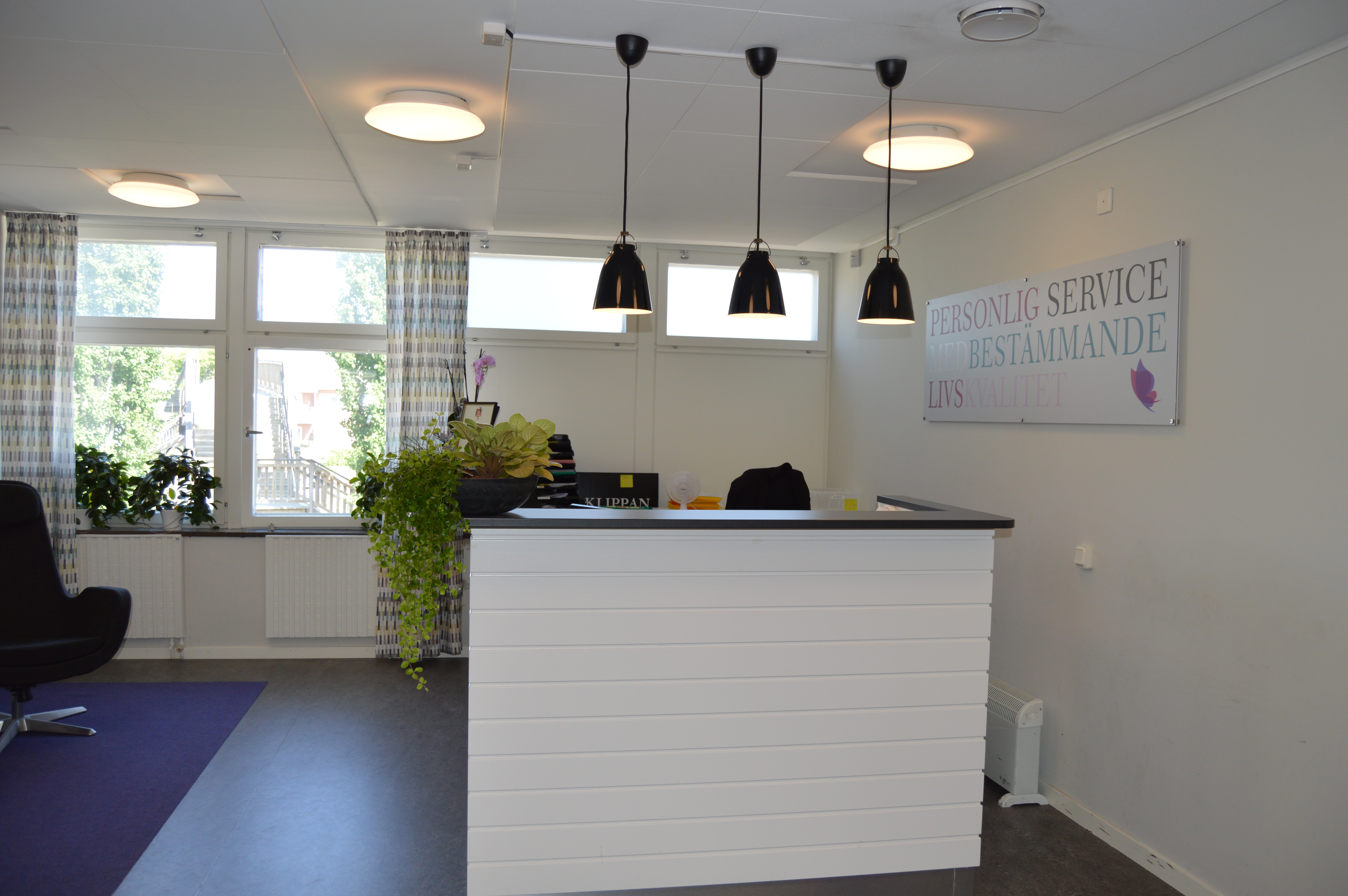 Receptionsdisk på kontor.