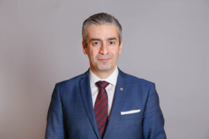 Khashayar Farmanbar, energi- och digitaliseringsminister, Infrastrukturdepartementet. Regeringskansliet. Foto: Magnus Liljegren