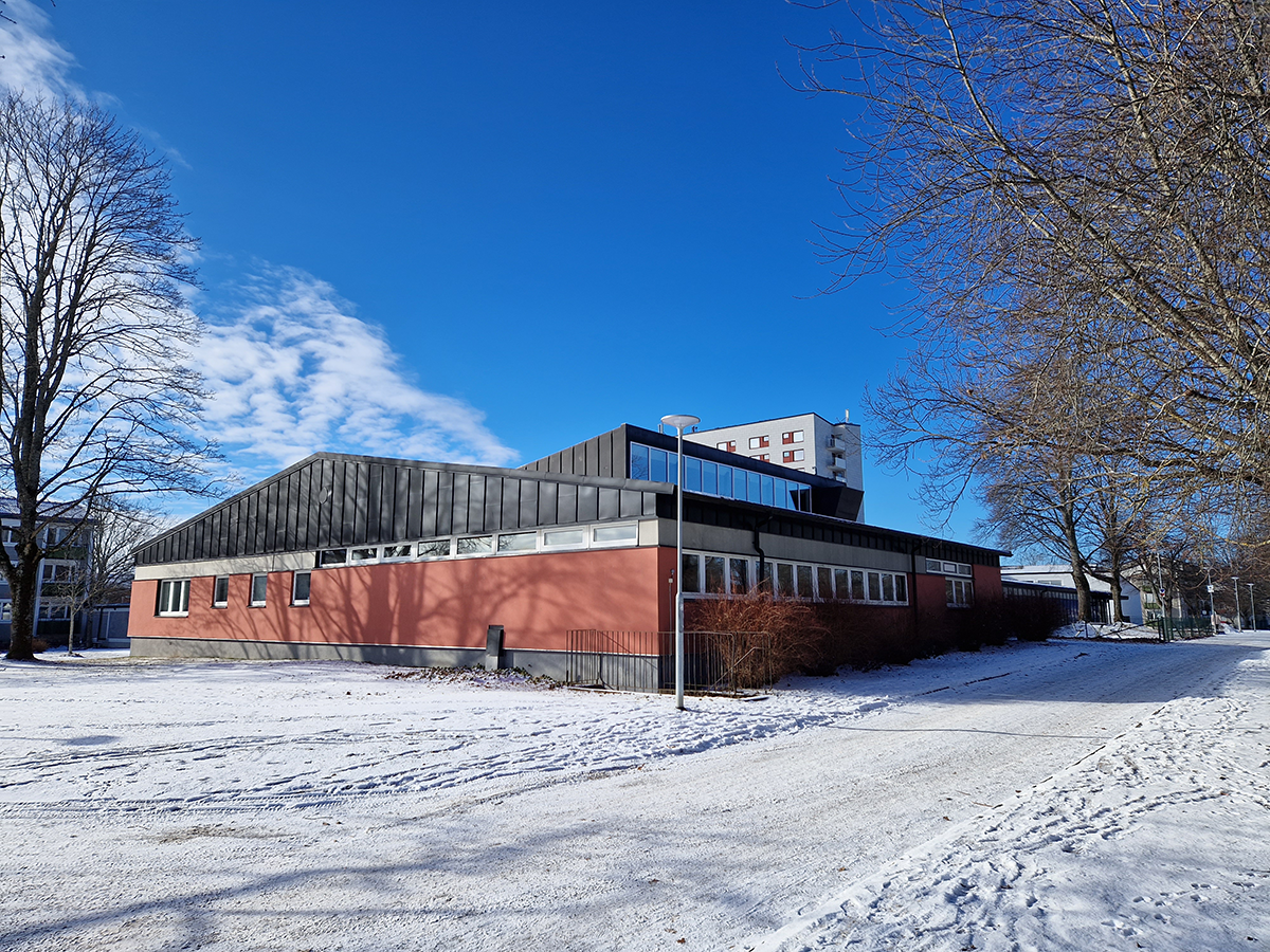 Enplansfastighet på Hjalmar Bergmans väg 48.