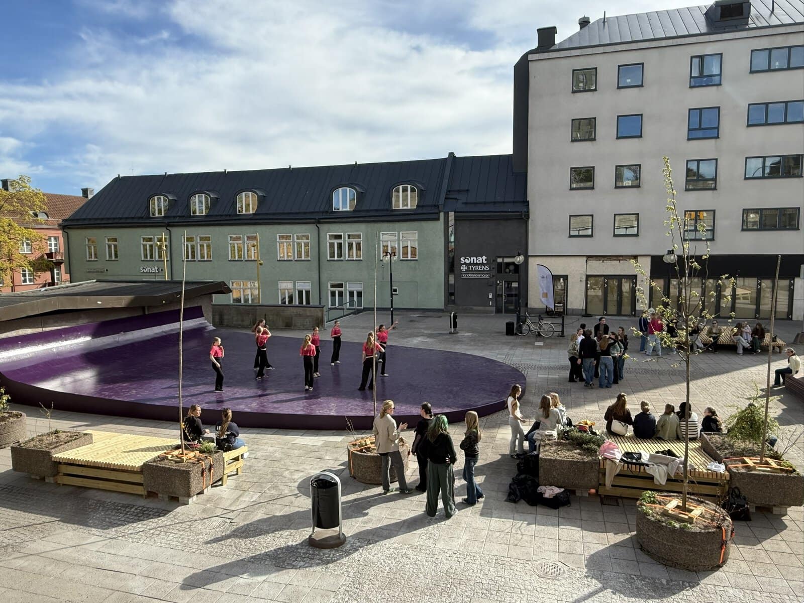 Översiktsbild över dansbanan på Krämartorget